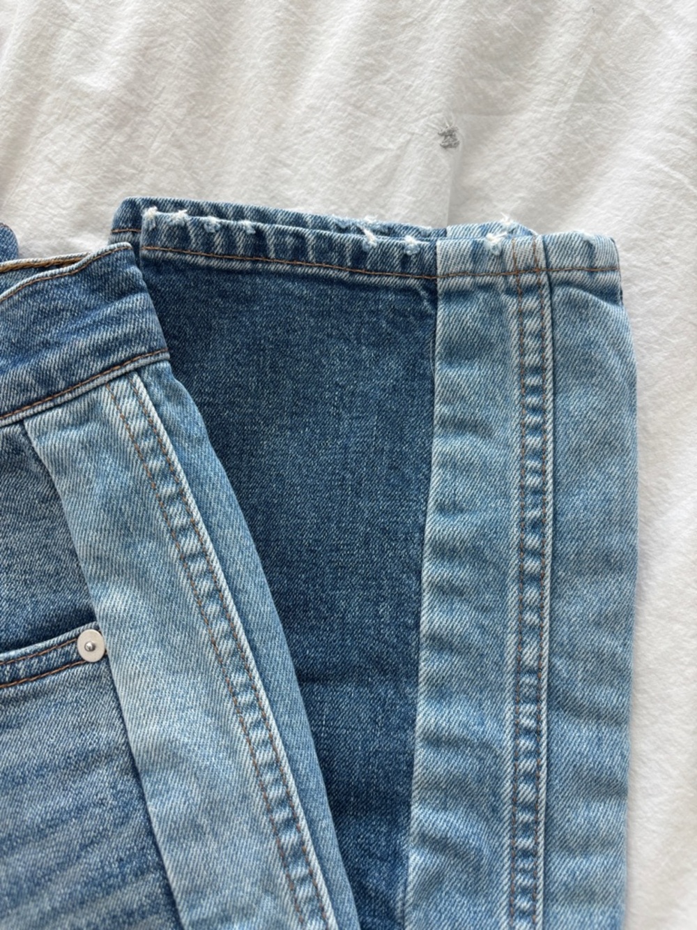 Madewell Cruiser Two-Tone Denim Straight Leg Jeans - Picture 5 of 6
